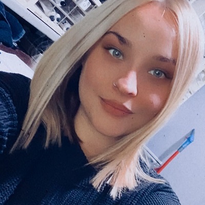 MID LENGTH HAIRSTYLES AT TOP HAIRDRESSERS IN HARROGATE MID LENGTH HAIRSTYLES AT TOP HAIRDRESSERS IN HARROGATE
