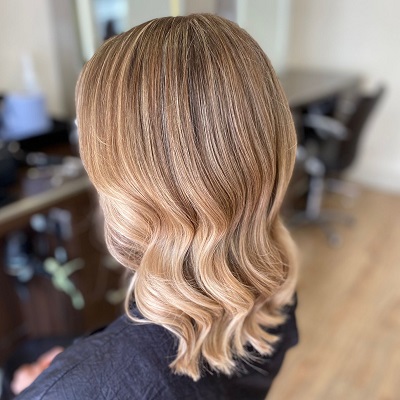 CURLY HAIRCUTTING EXPERTS AT TOP HAIRDRESSERS IN HARROGATE CURLY HAIRCUTTING EXPERTS AT TOP HAIRDRESSERS IN HARROGATE