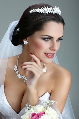 Hairstyles for Brides at Peter Gotthard Hairdressing in Harrogate Hairstyles for Brides at Peter Gotthard Hairdressing in Harrogate