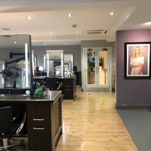 Best-hairdressers-in-Harrogate-at-Peter-Gotthard-Hair-Salon