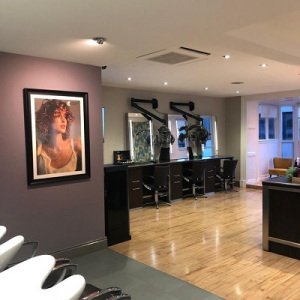 Top-hairdressers-in-Harrogate-at-Peter-Gotthard-Hair-Salon