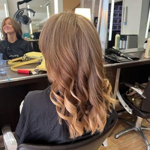 Subtle-balayage-at-best-hair-colour-salon-in-Harrogate